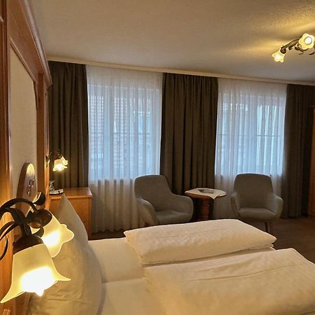 Seehotel Schaepfle อูเบอร์ลิงเงน ภายนอก รูปภาพ